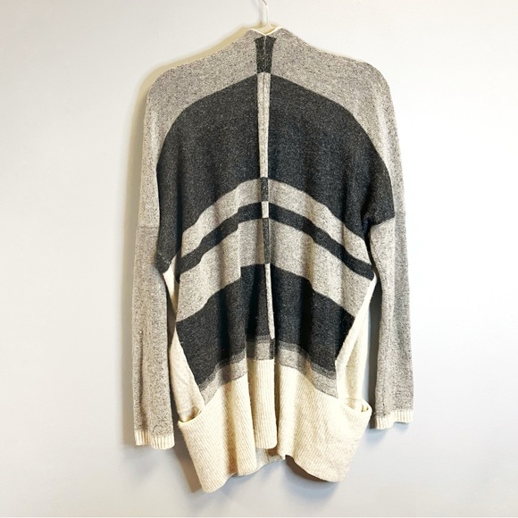Vince Cardigan Variegated Stripe Oversized Knit Wool/Cashmere Cream/Gray M EUC - Picture 7 of 9